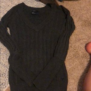 American eagle cable knit sweater